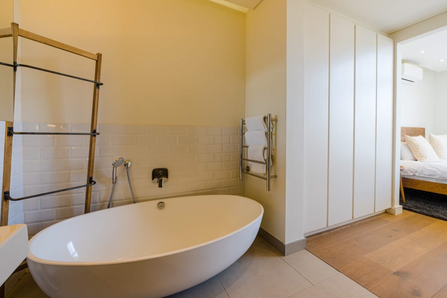 To Let 2 Bedroom Property for Rent in Val De Vie Estate Western Cape